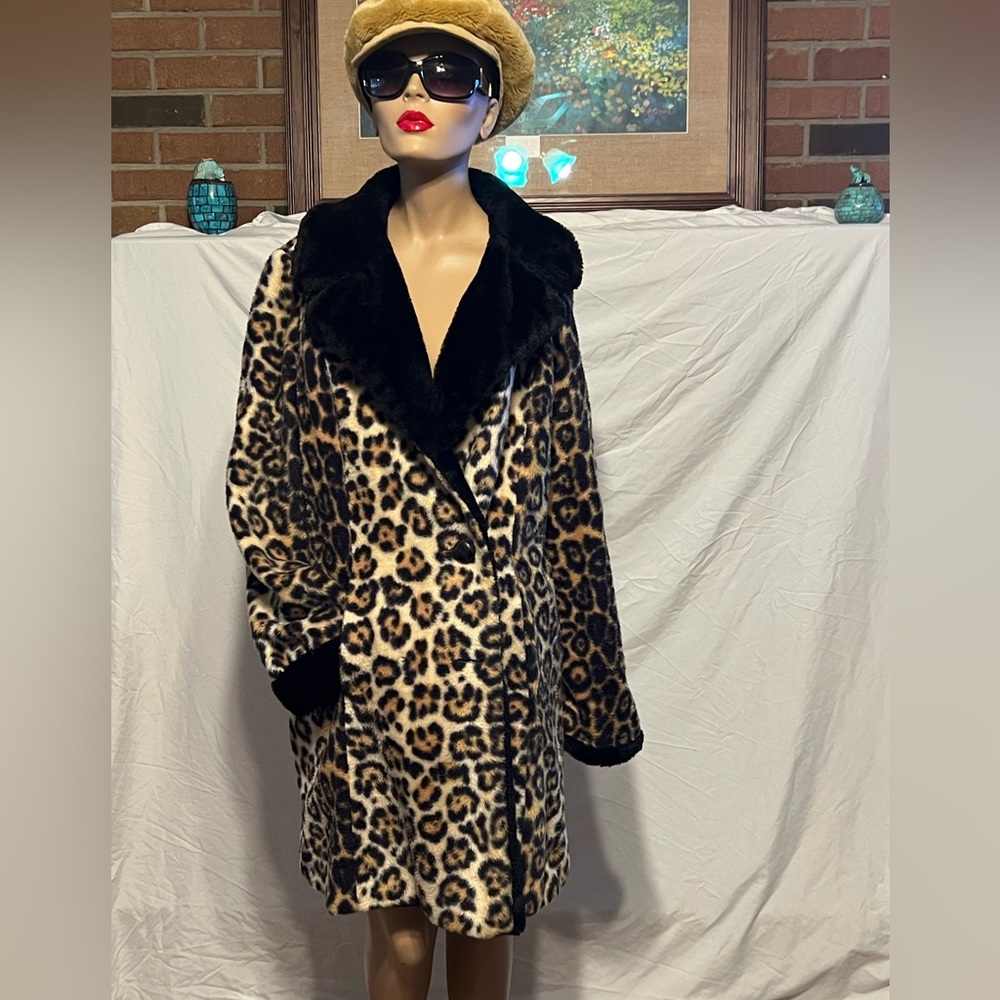 SOLD!  Sz L 60s vintage faux fur leopard print coat Style By Davis of Boston - Picture 6 of 13